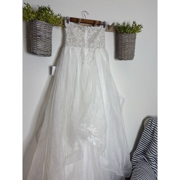 Lulus Mine, All Mine White Embroidered Organza Strapless A-Line Gown Size Medium - Picture 9 of 12